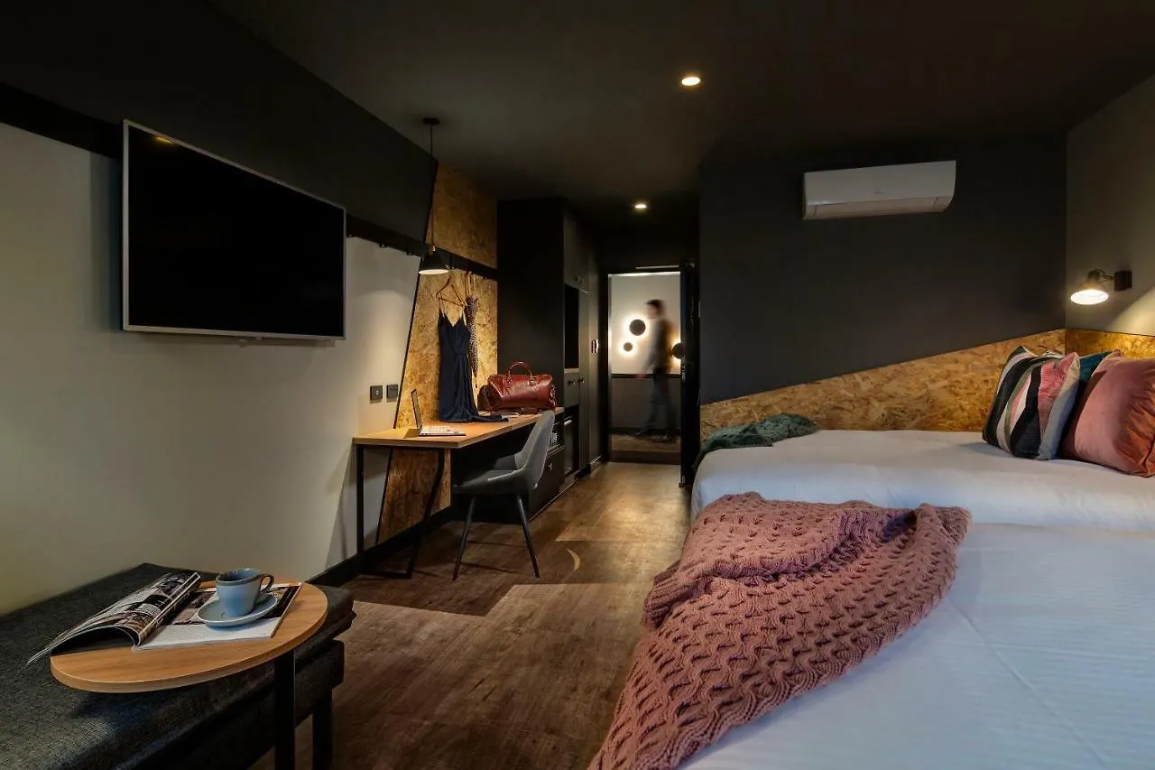 Marion Hotel Adelaide
