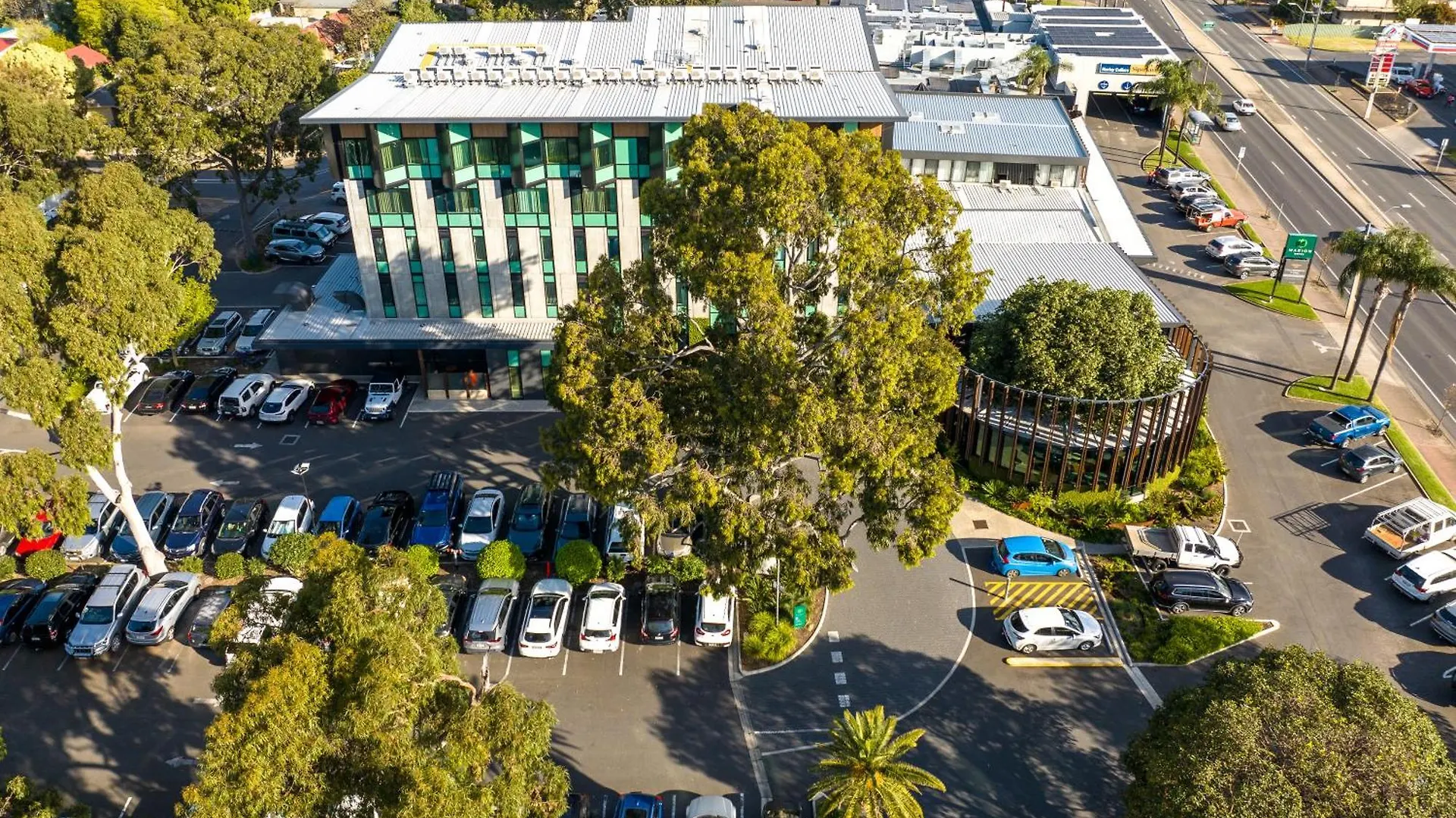 Marion Hotel Adelaide