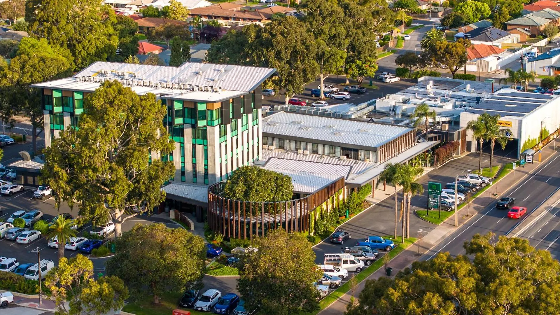Marion Hotel Adelaide Australia