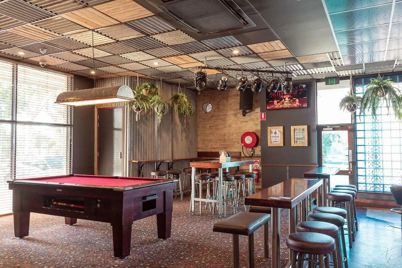 ****  Marion Hotel Adelaide Australia